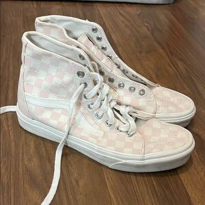 Vans High-Top Sneakers in Pink and White Checkered